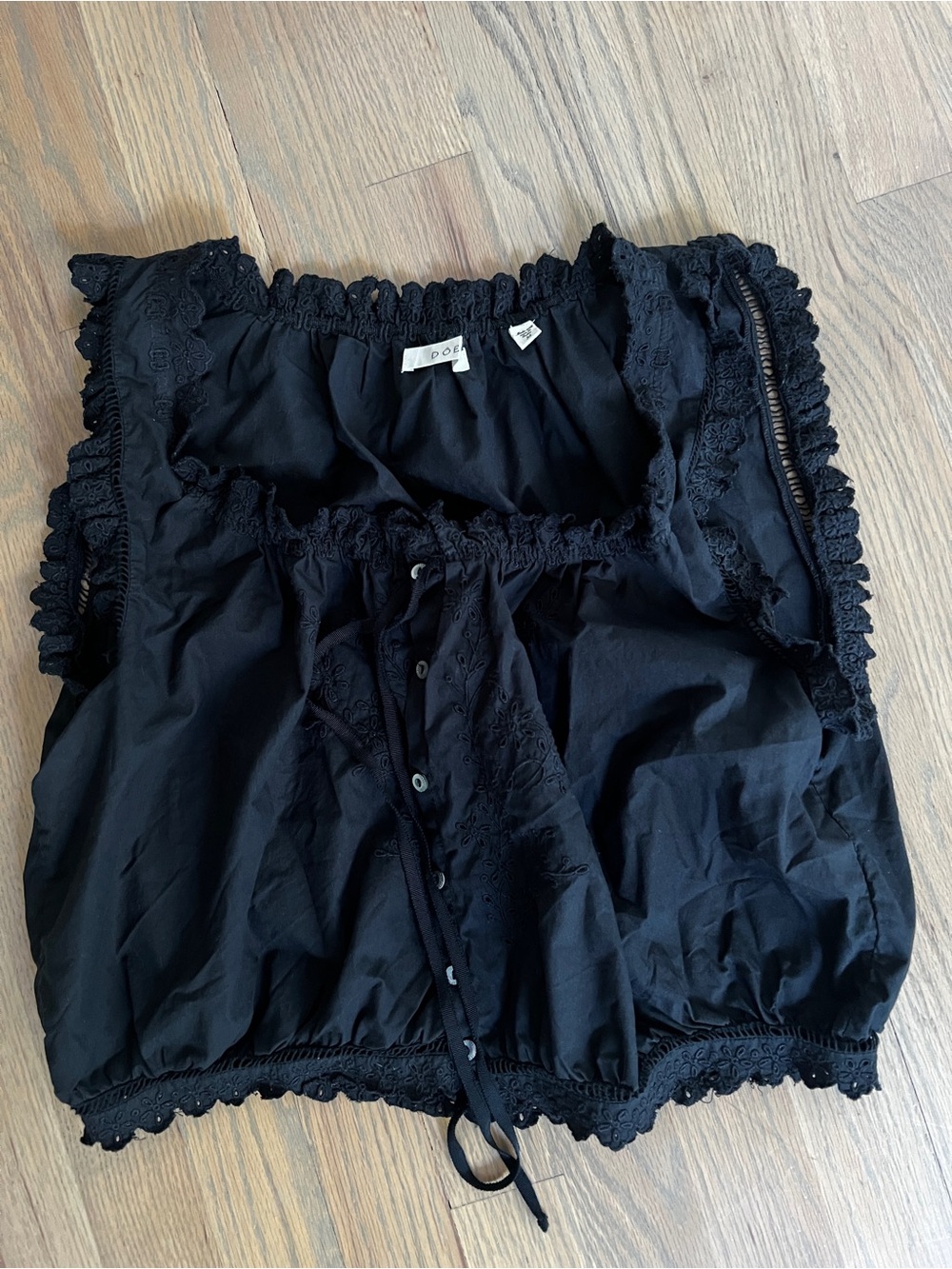 DÔEN Doen Black Traveler Top Crop Top Size M Cotton